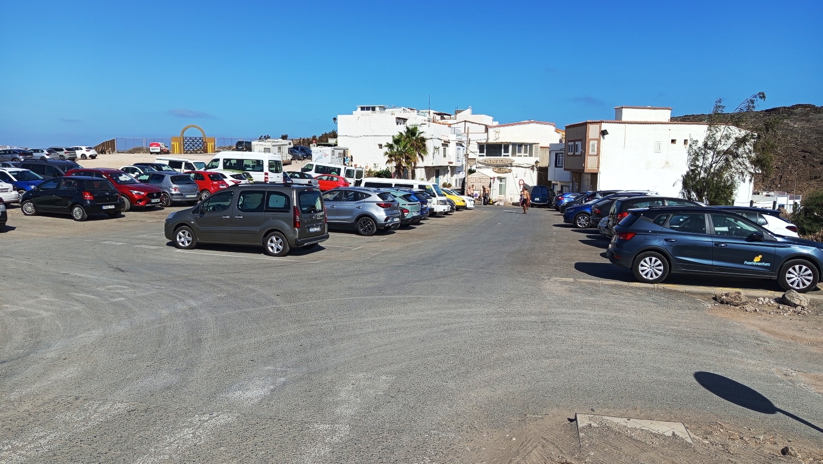 Parking area near Tufia village